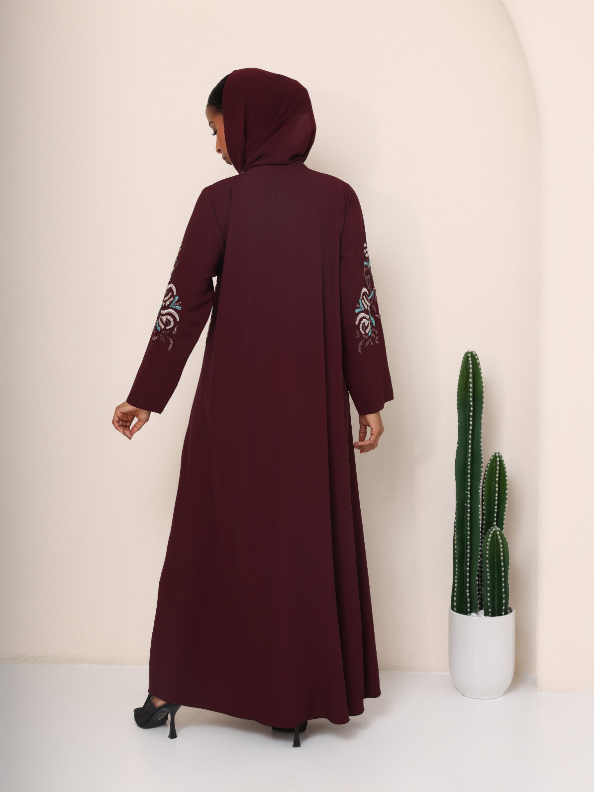 The Garnet Vine Hooded Abaya