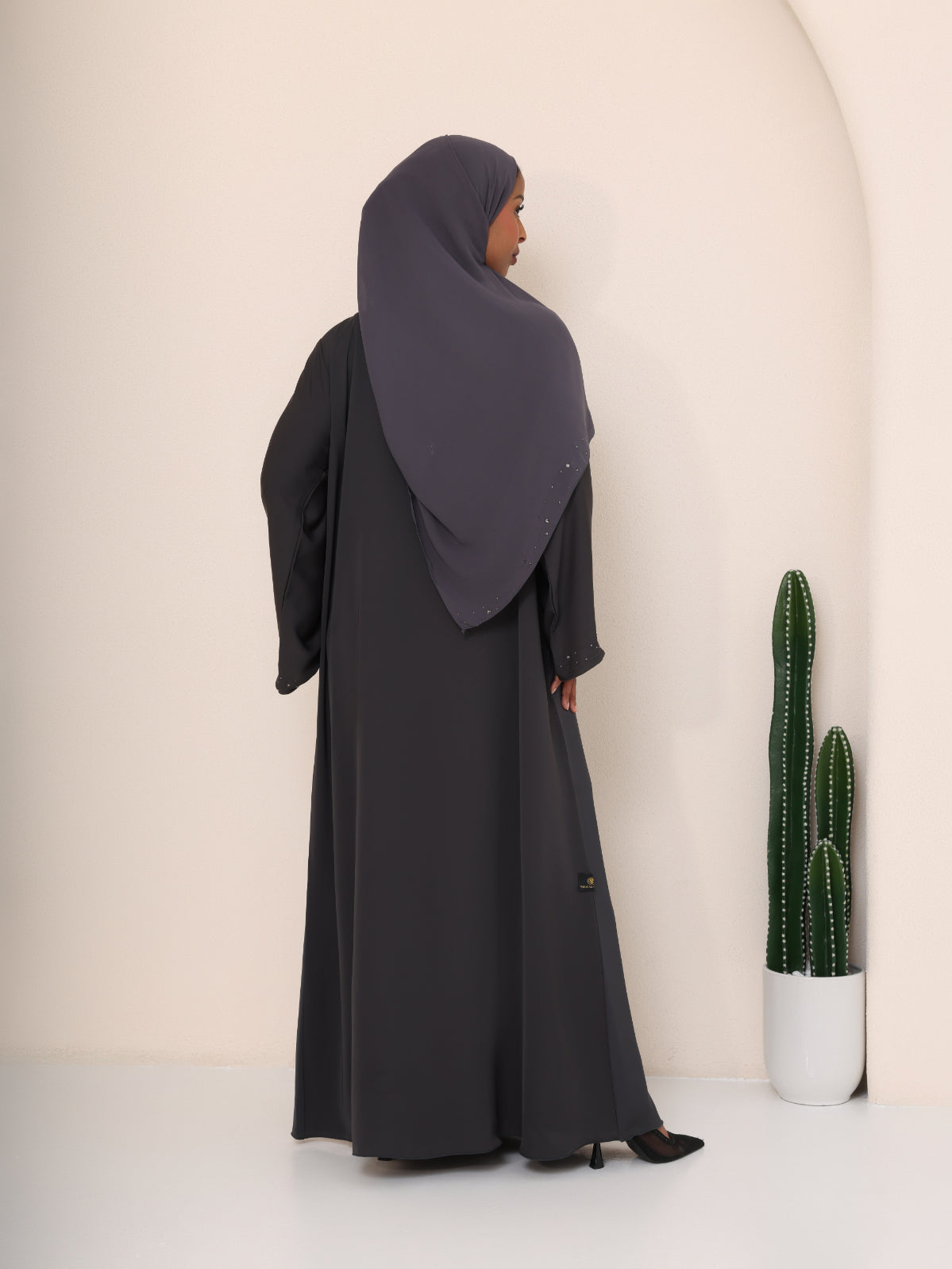 The Slate Pleat & Starfire Abaya