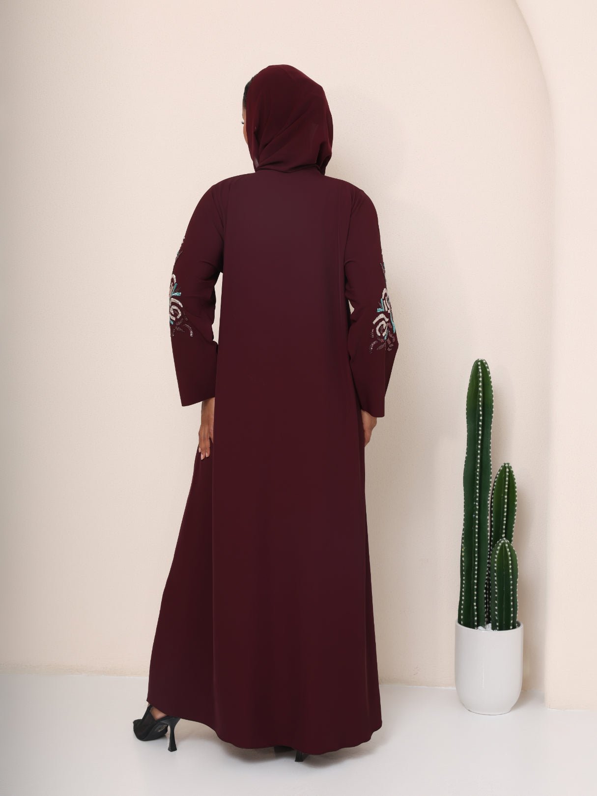 The Garnet Vine Hooded Abaya - Ramsam Boutique